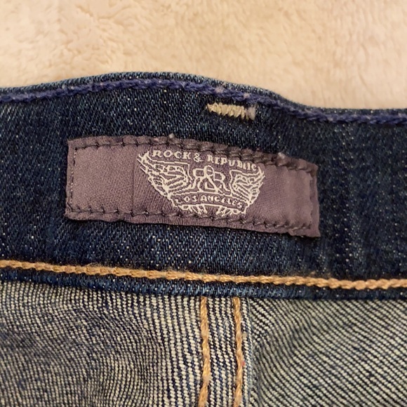 Rock & Republic Straight Leg Jeans - Picture 3 of 4